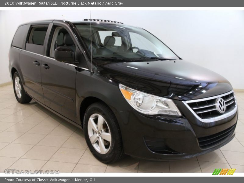 Nocturne Black Metallic / Aero Gray 2010 Volkswagen Routan SEL