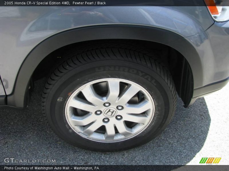 Pewter Pearl / Black 2005 Honda CR-V Special Edition 4WD