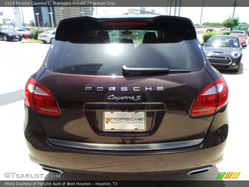 Mahogany Metallic / Platinum Grey 2014 Porsche Cayenne S