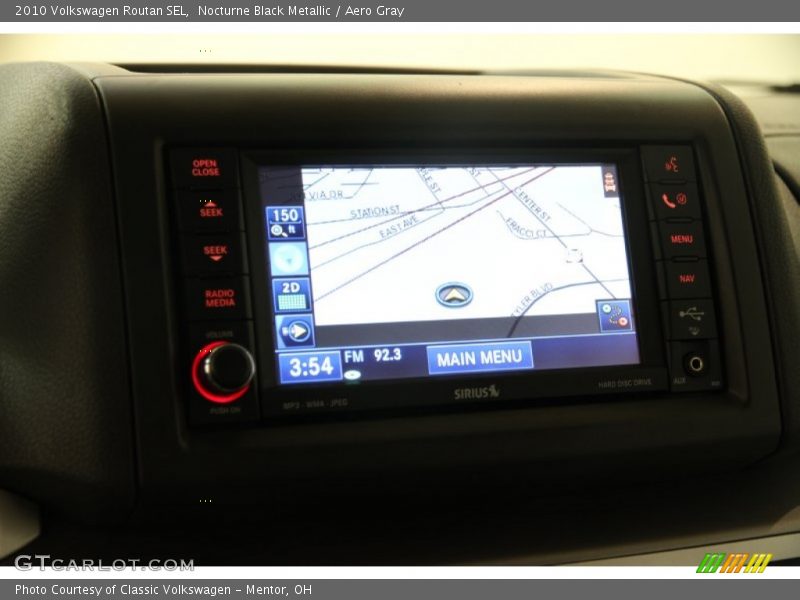 Nocturne Black Metallic / Aero Gray 2010 Volkswagen Routan SEL