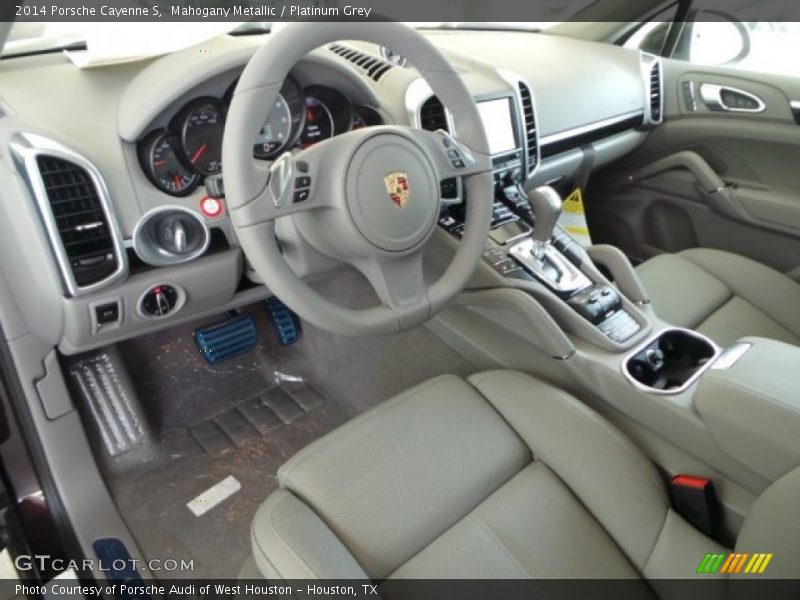  2014 Cayenne S Platinum Grey Interior