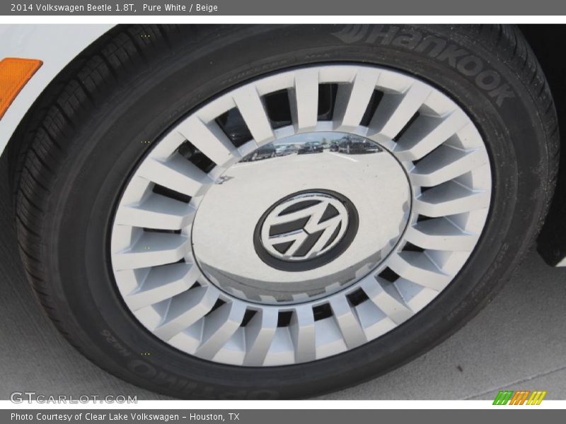 Pure White / Beige 2014 Volkswagen Beetle 1.8T