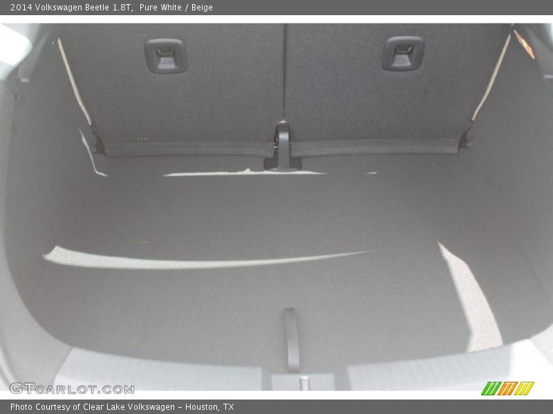 Pure White / Beige 2014 Volkswagen Beetle 1.8T