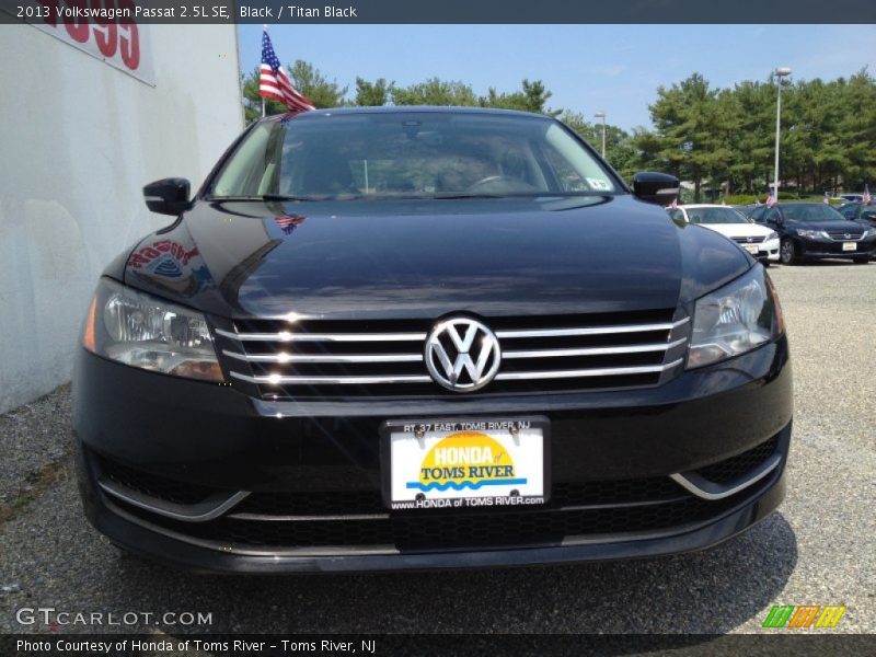 Black / Titan Black 2013 Volkswagen Passat 2.5L SE