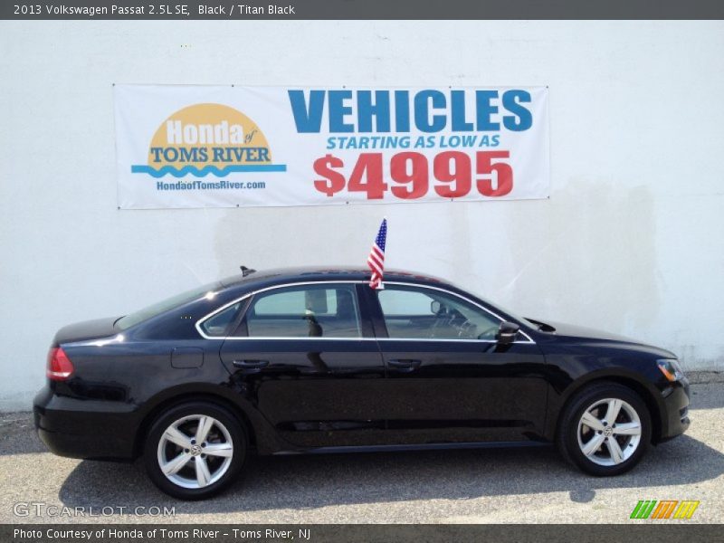 Black / Titan Black 2013 Volkswagen Passat 2.5L SE
