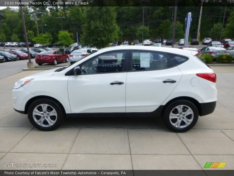 Cotton White / Taupe 2010 Hyundai Tucson GLS