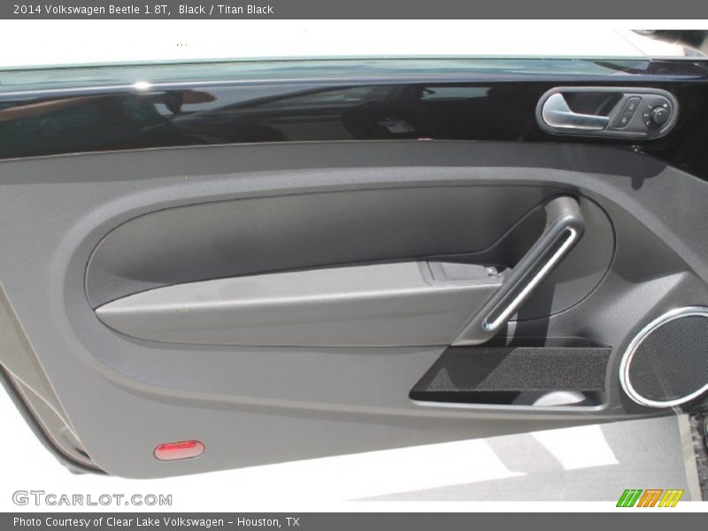 Black / Titan Black 2014 Volkswagen Beetle 1.8T