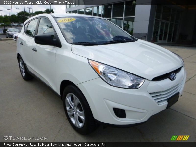 Cotton White / Taupe 2010 Hyundai Tucson GLS