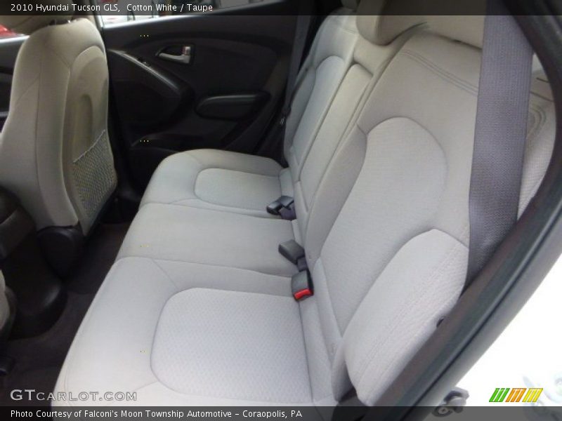 Cotton White / Taupe 2010 Hyundai Tucson GLS