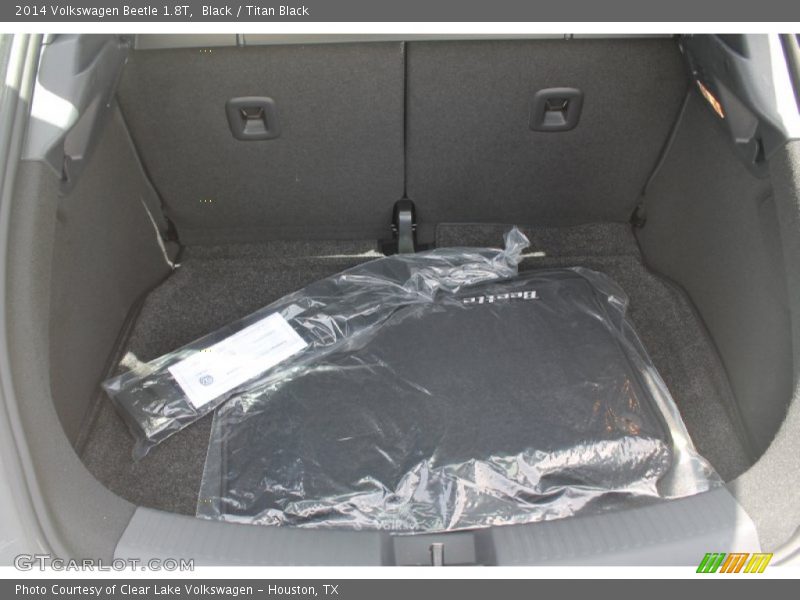Black / Titan Black 2014 Volkswagen Beetle 1.8T