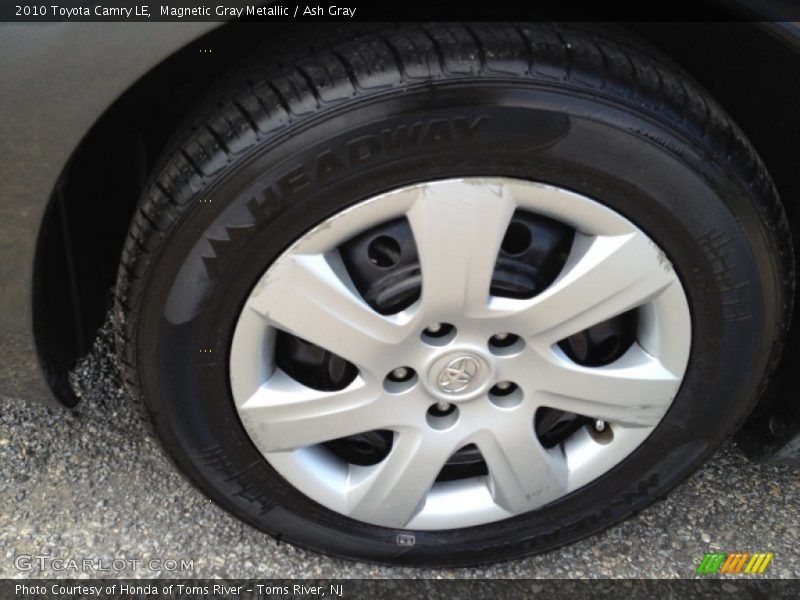 Magnetic Gray Metallic / Ash Gray 2010 Toyota Camry LE