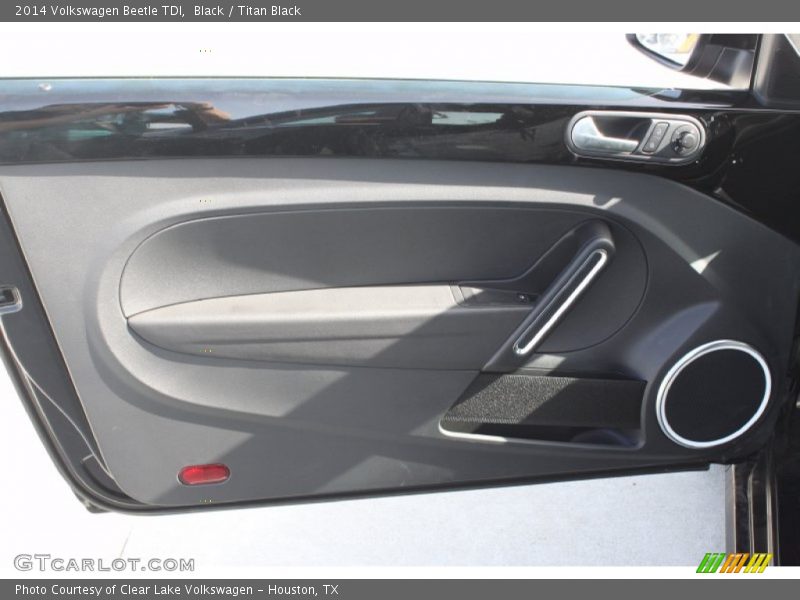 Black / Titan Black 2014 Volkswagen Beetle TDI