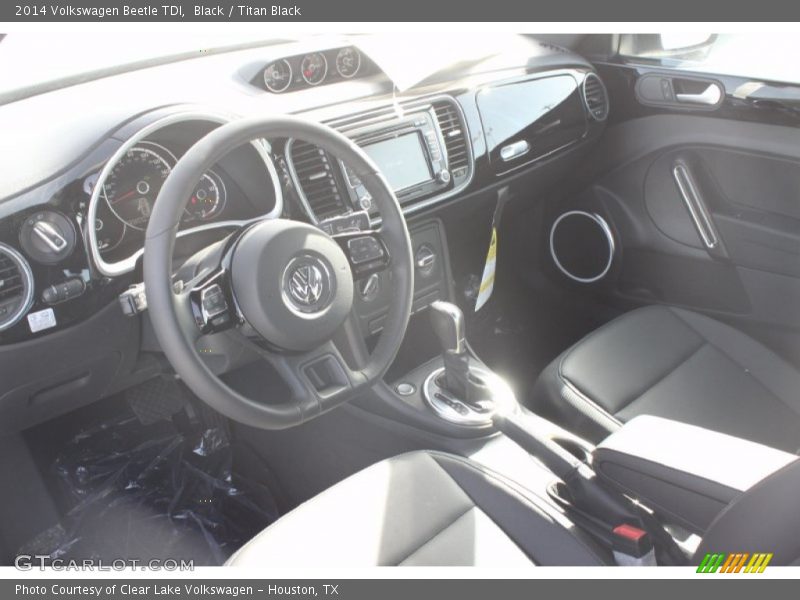 Black / Titan Black 2014 Volkswagen Beetle TDI