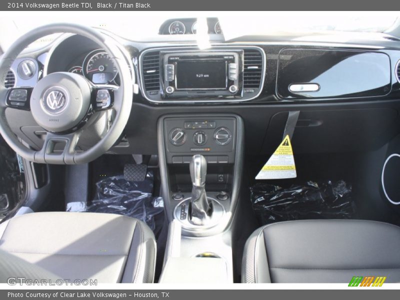 Black / Titan Black 2014 Volkswagen Beetle TDI