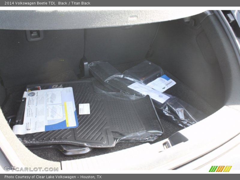 Black / Titan Black 2014 Volkswagen Beetle TDI