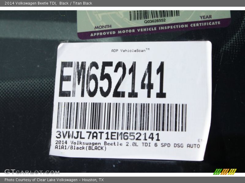 Black / Titan Black 2014 Volkswagen Beetle TDI