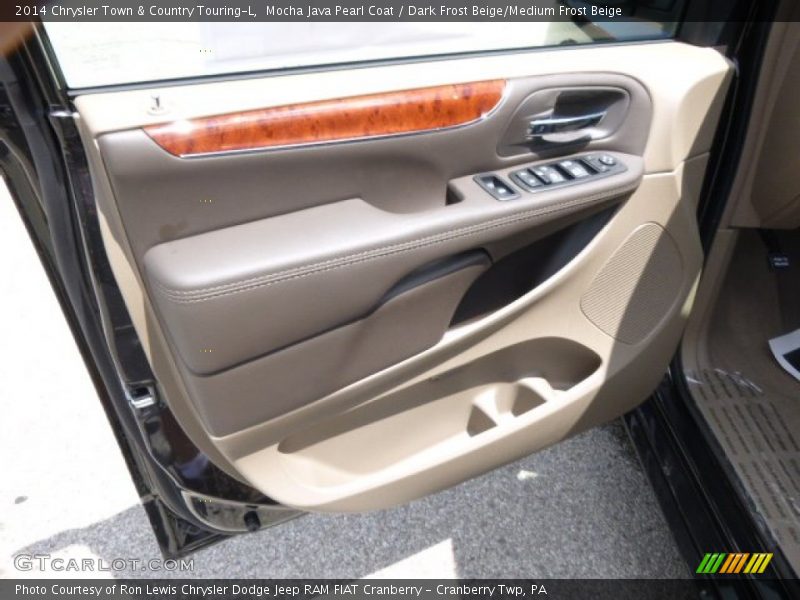 Mocha Java Pearl Coat / Dark Frost Beige/Medium Frost Beige 2014 Chrysler Town & Country Touring-L