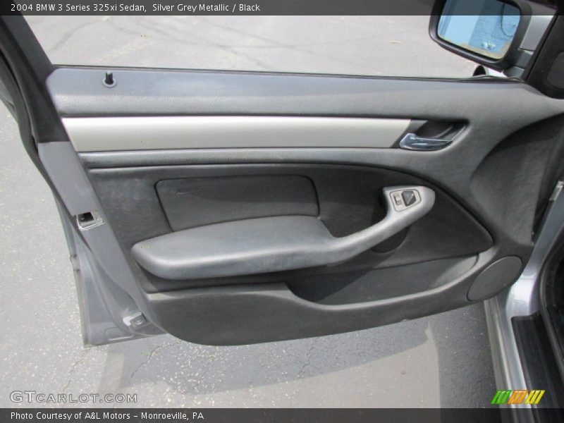 Silver Grey Metallic / Black 2004 BMW 3 Series 325xi Sedan