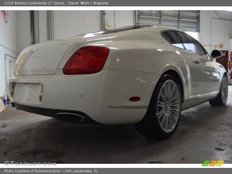Glacier White / Magnolia 2010 Bentley Continental GT Speed