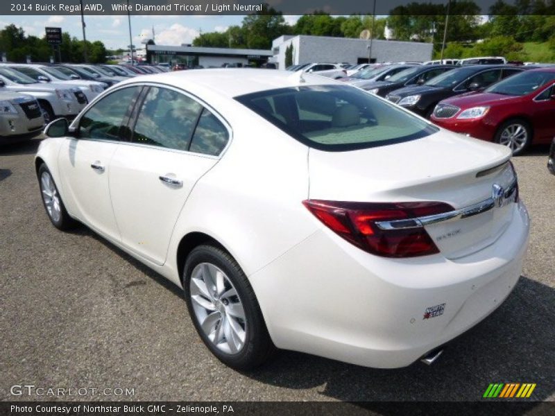 White Diamond Tricoat / Light Neutral 2014 Buick Regal AWD