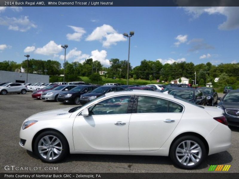 White Diamond Tricoat / Light Neutral 2014 Buick Regal AWD