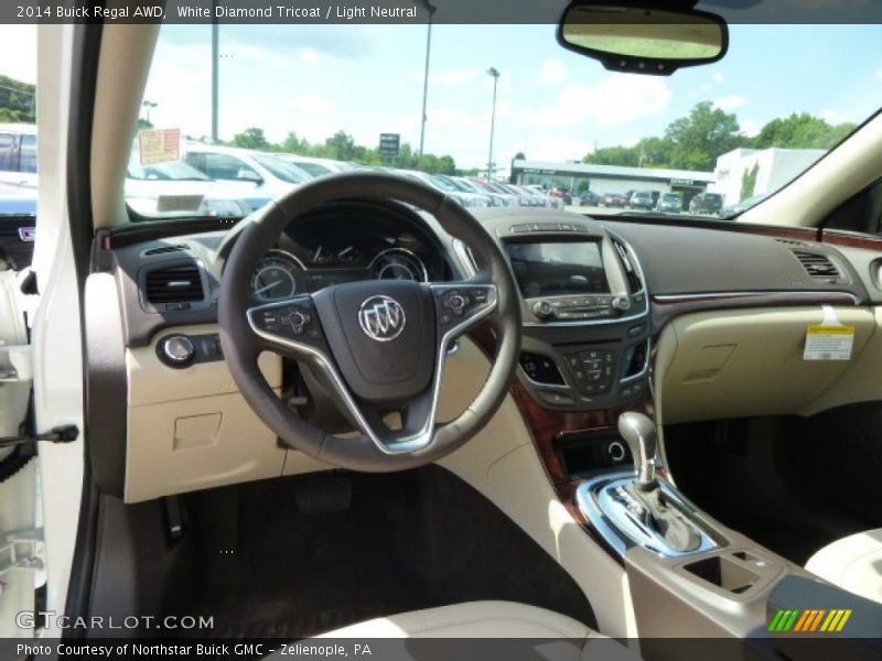 White Diamond Tricoat / Light Neutral 2014 Buick Regal AWD