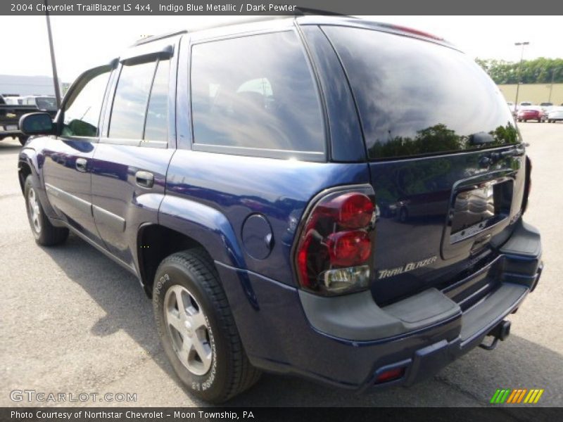 Indigo Blue Metallic / Dark Pewter 2004 Chevrolet TrailBlazer LS 4x4