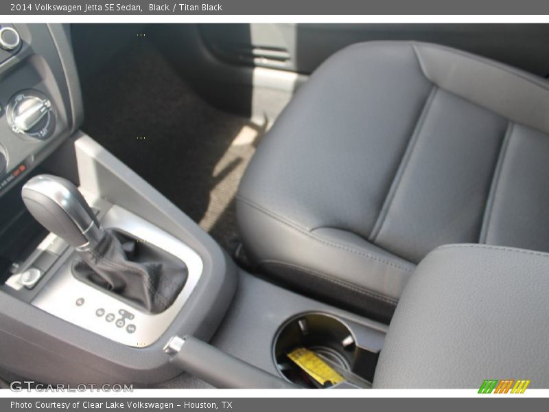Black / Titan Black 2014 Volkswagen Jetta SE Sedan
