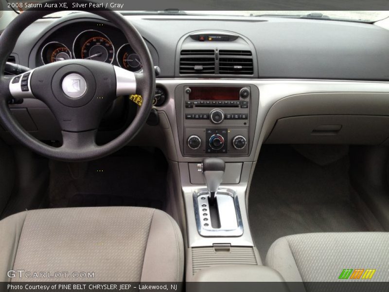 Silver Pearl / Gray 2008 Saturn Aura XE