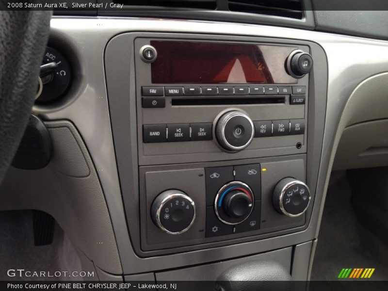Silver Pearl / Gray 2008 Saturn Aura XE