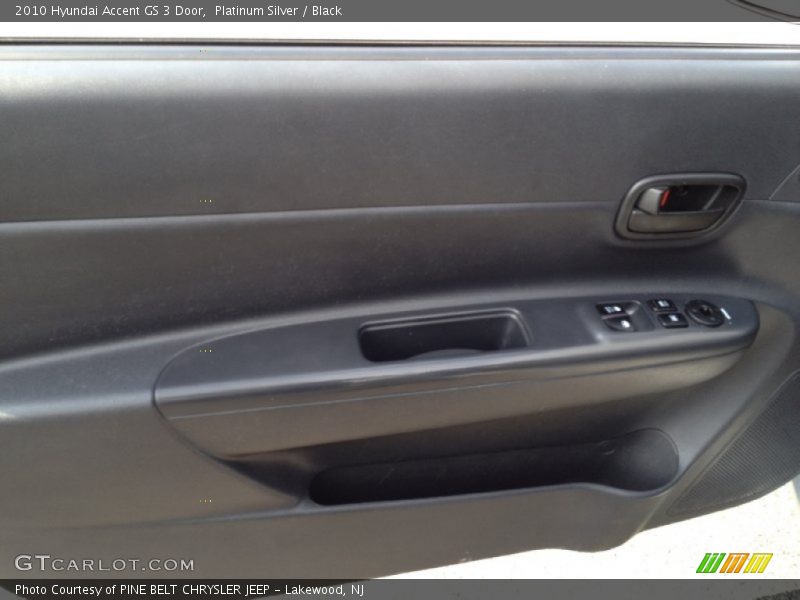 Platinum Silver / Black 2010 Hyundai Accent GS 3 Door
