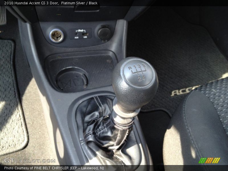 Platinum Silver / Black 2010 Hyundai Accent GS 3 Door