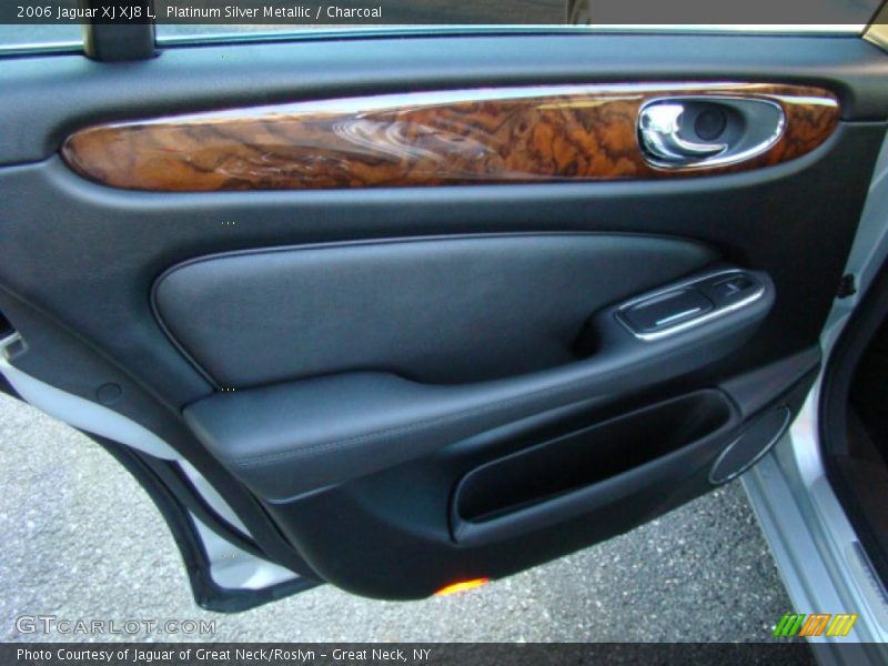 Platinum Silver Metallic / Charcoal 2006 Jaguar XJ XJ8 L