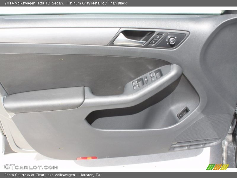 Platinum Gray Metallic / Titan Black 2014 Volkswagen Jetta TDI Sedan