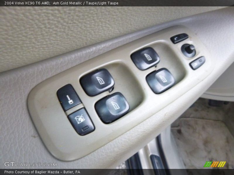 Controls of 2004 XC90 T6 AWD