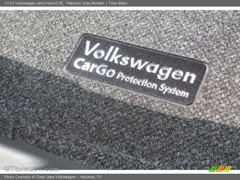 Platinum Gray Metallic / Titan Black 2014 Volkswagen Jetta Hybrid SE