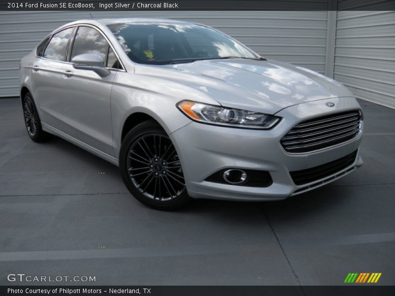 Ingot Silver / Charcoal Black 2014 Ford Fusion SE EcoBoost