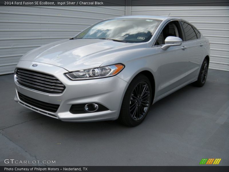 Ingot Silver / Charcoal Black 2014 Ford Fusion SE EcoBoost