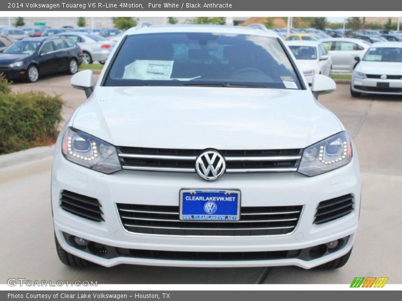 Pure White / Black Anthracite 2014 Volkswagen Touareg V6 R-Line 4Motion