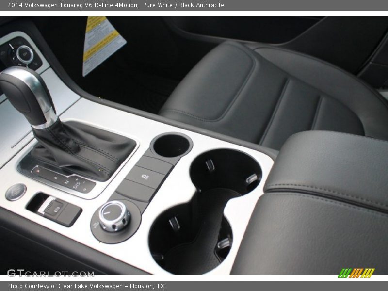Pure White / Black Anthracite 2014 Volkswagen Touareg V6 R-Line 4Motion