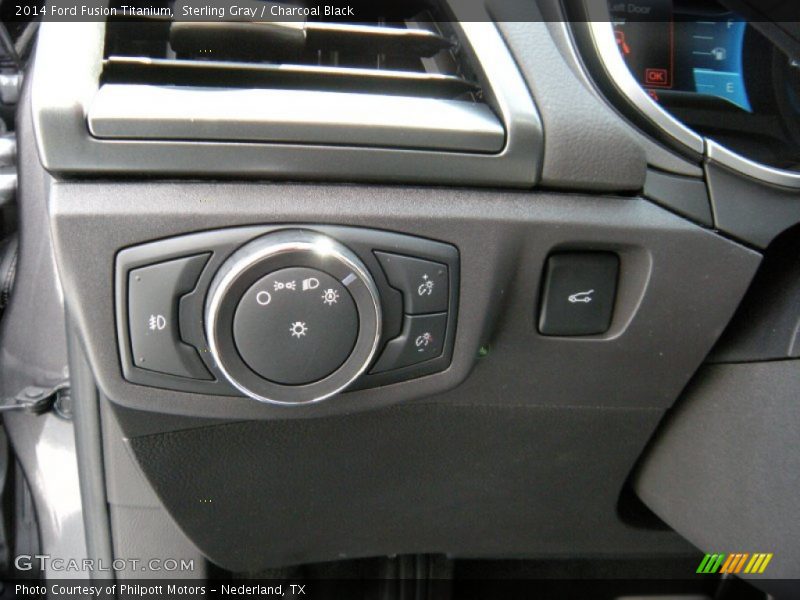 Controls of 2014 Fusion Titanium
