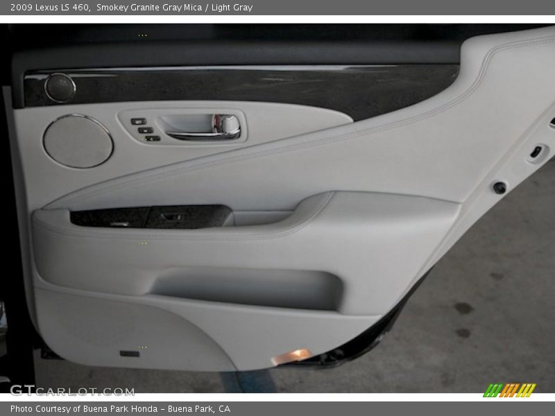 Smokey Granite Gray Mica / Light Gray 2009 Lexus LS 460