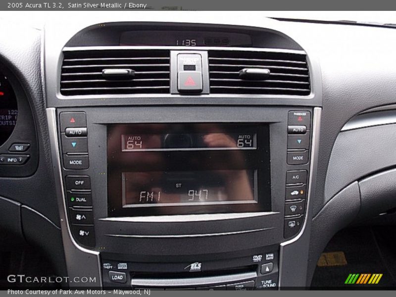Satin Silver Metallic / Ebony 2005 Acura TL 3.2