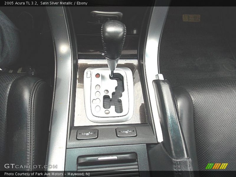 Satin Silver Metallic / Ebony 2005 Acura TL 3.2