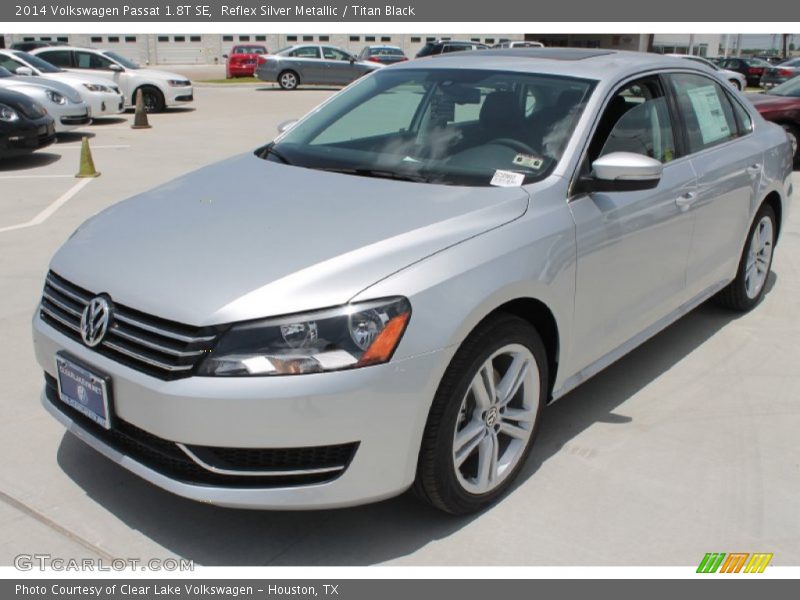 Reflex Silver Metallic / Titan Black 2014 Volkswagen Passat 1.8T SE
