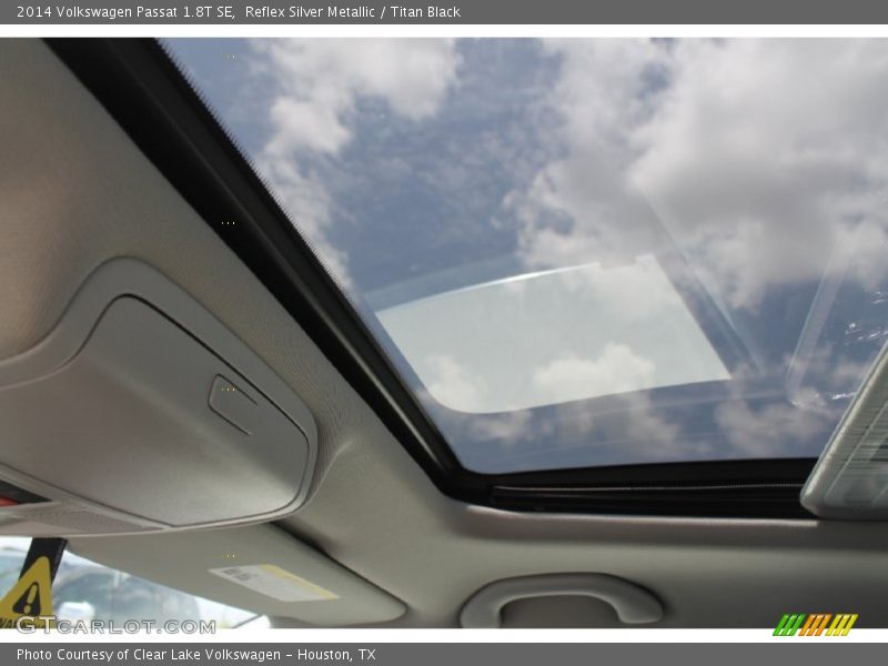 Reflex Silver Metallic / Titan Black 2014 Volkswagen Passat 1.8T SE