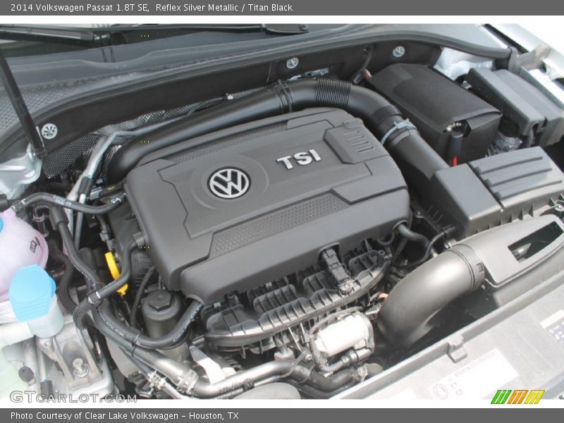 Reflex Silver Metallic / Titan Black 2014 Volkswagen Passat 1.8T SE
