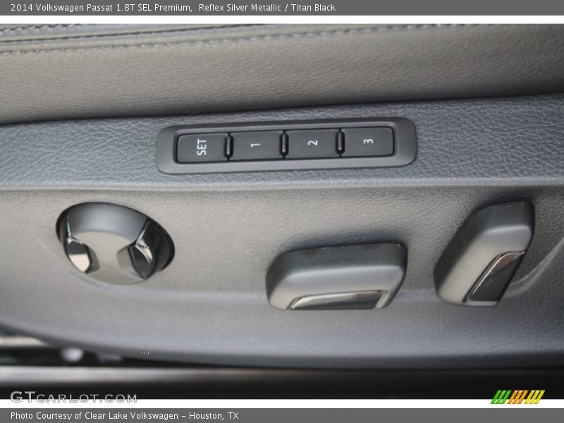 Reflex Silver Metallic / Titan Black 2014 Volkswagen Passat 1.8T SEL Premium