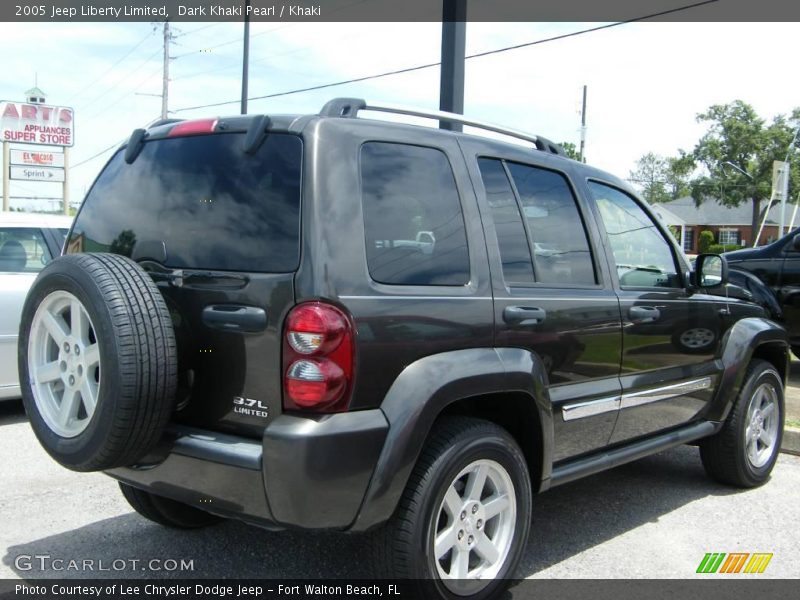 Dark Khaki Pearl / Khaki 2005 Jeep Liberty Limited