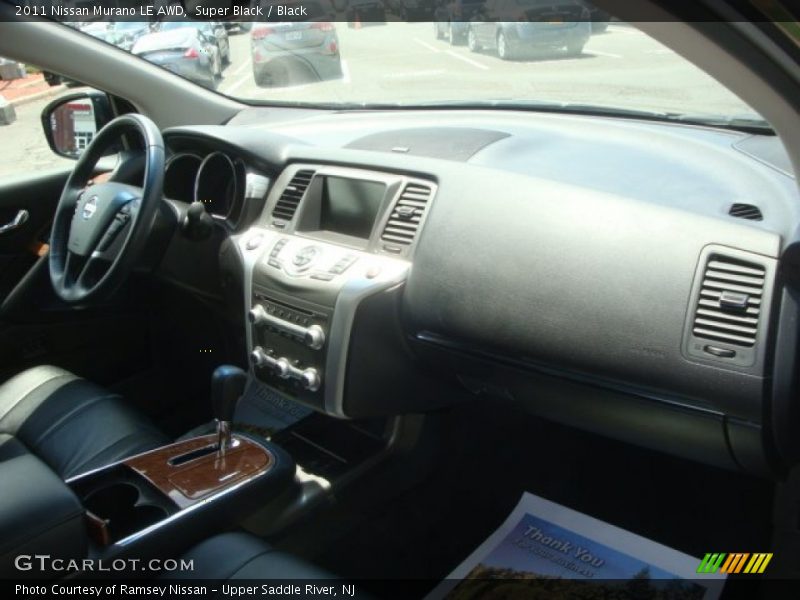 Super Black / Black 2011 Nissan Murano LE AWD